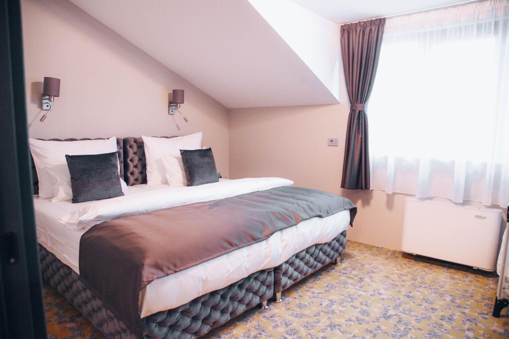 S Club Resort Hotel Aqua Park And Spa Belgrado Camera foto